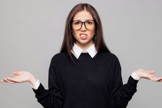Vztahy: Začala jsem vydělávat víc než manžel. Tehdy jsem zjistila, jak moc mu moje úspěchy vadí - Médium.cz